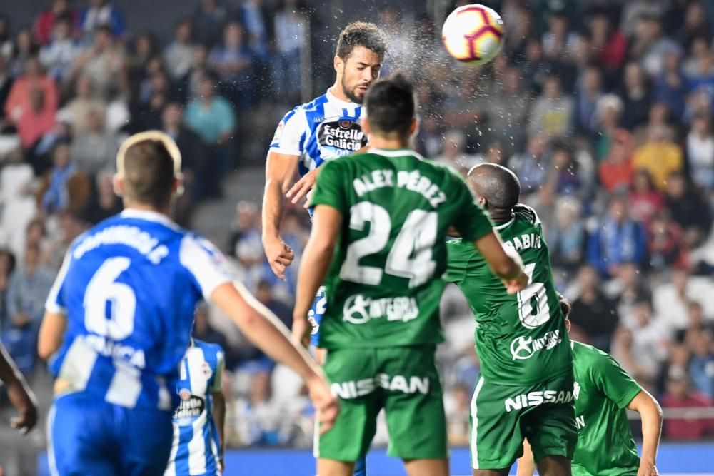 El Dépor le gana al Sporting en el descuento