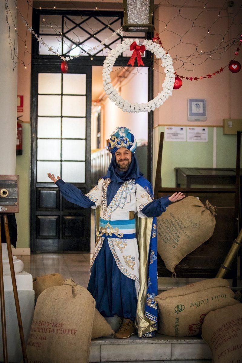 Preparativos para recibir a los Reyes Magos de Oriente