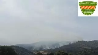 David Ferrer, alcalde del pueblo turolense desalojado por el incendio de Ejulve: "El problema es el aire, esperemos que se comporte"