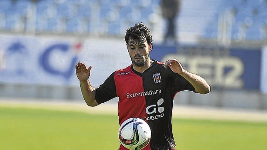 El Mérida se queda sin centro del campo para este domingo