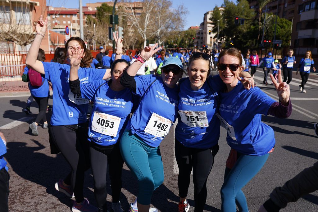 Imágenes del recorrido de la Carrera de la Mujer: avenida Pío Baroja y puente del Reina Sofía (II)