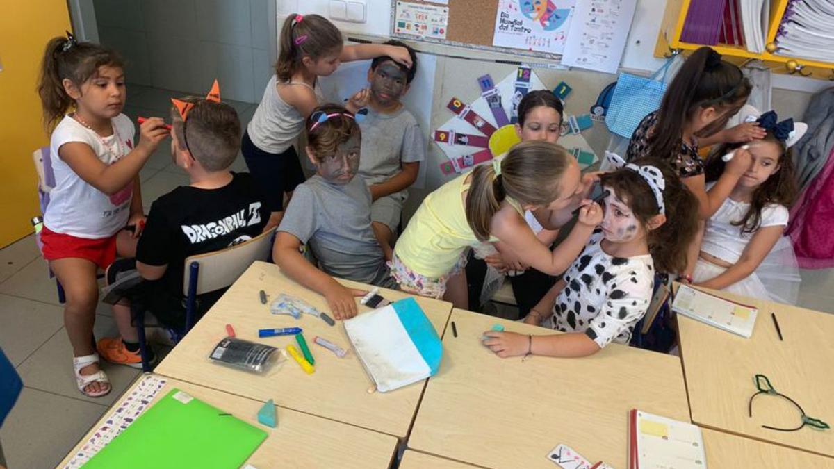 Viviendo el teatro en el CEIP San Gabriel Información