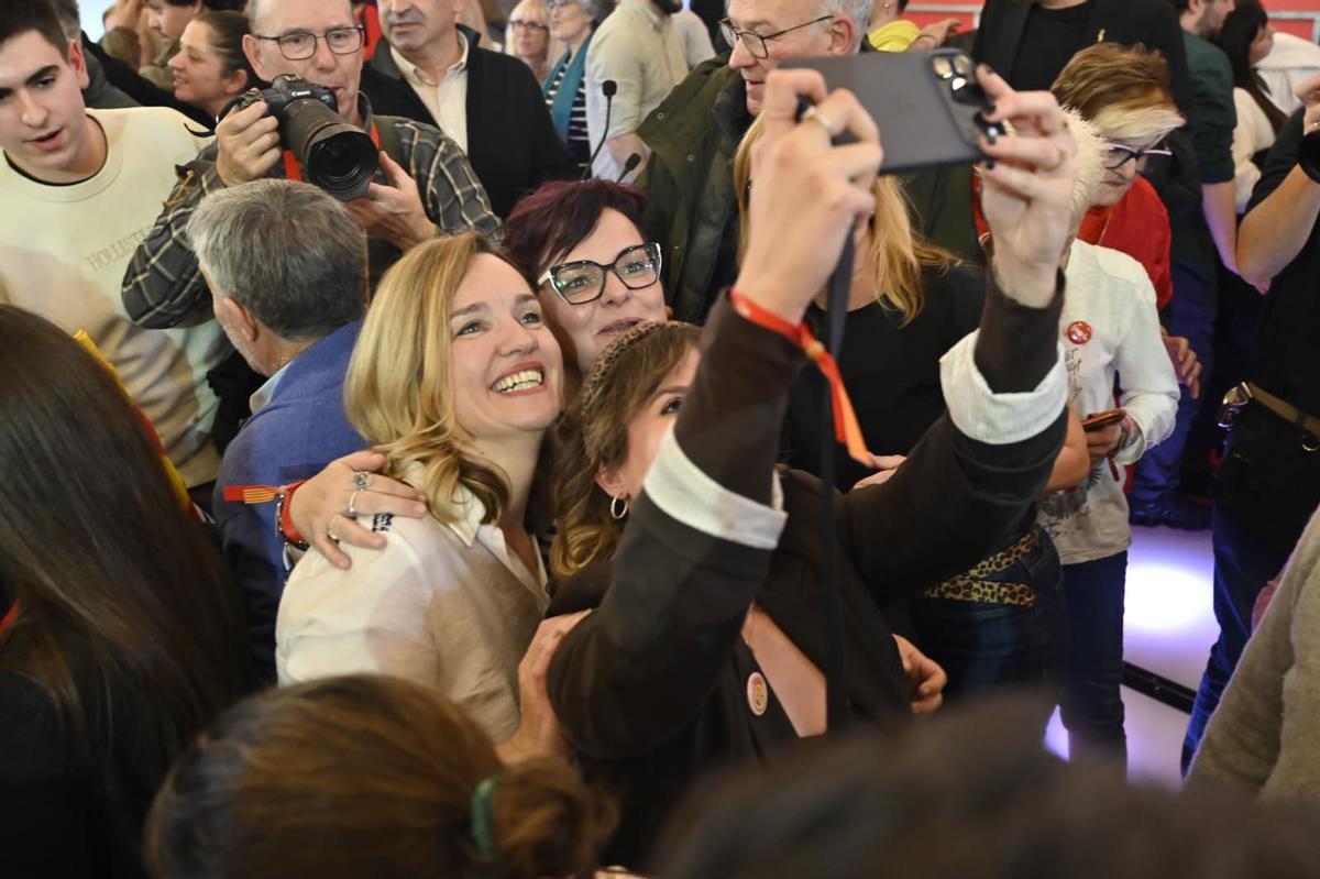 Las imágenes del final de campaña al Gobierno de Aragón del PSOE