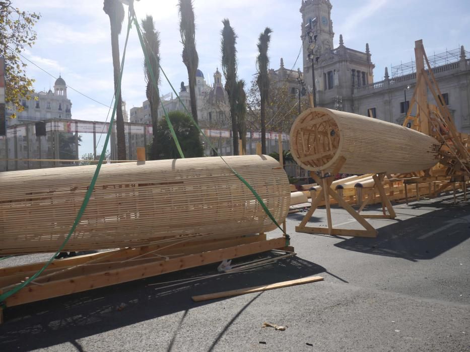 La falla municipal, preparada para la plantà.