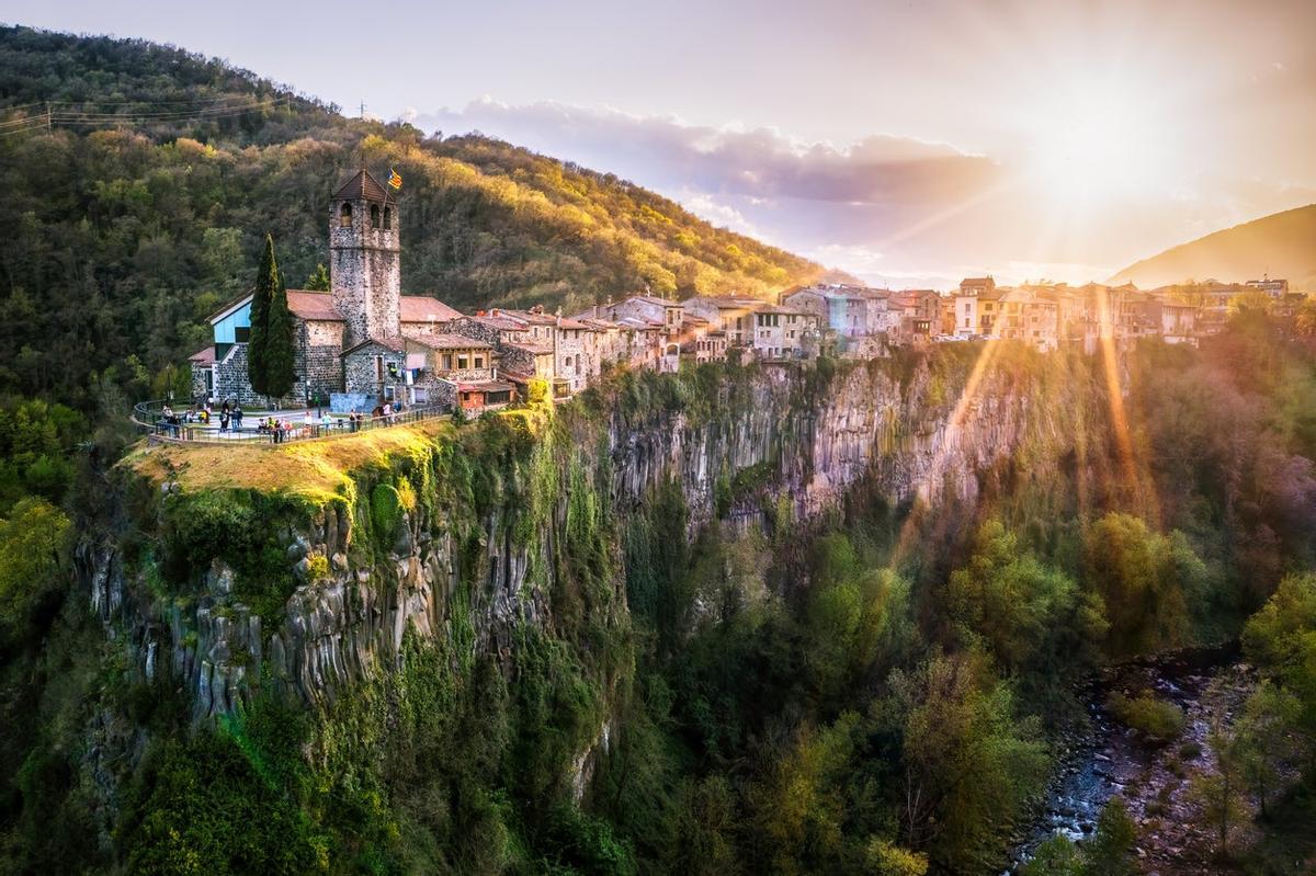 Castellfollit de la Roca, Girona
