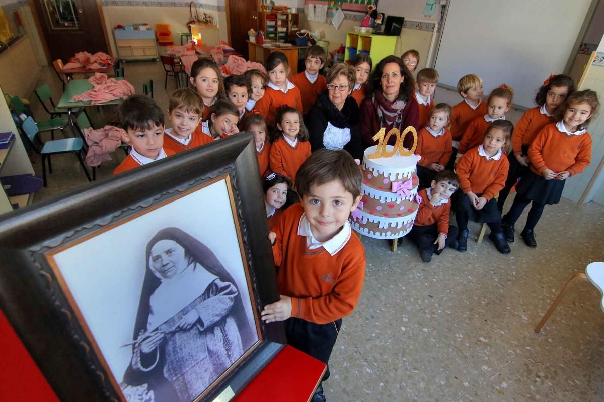 El colegio Divina Pastora cumple cien años