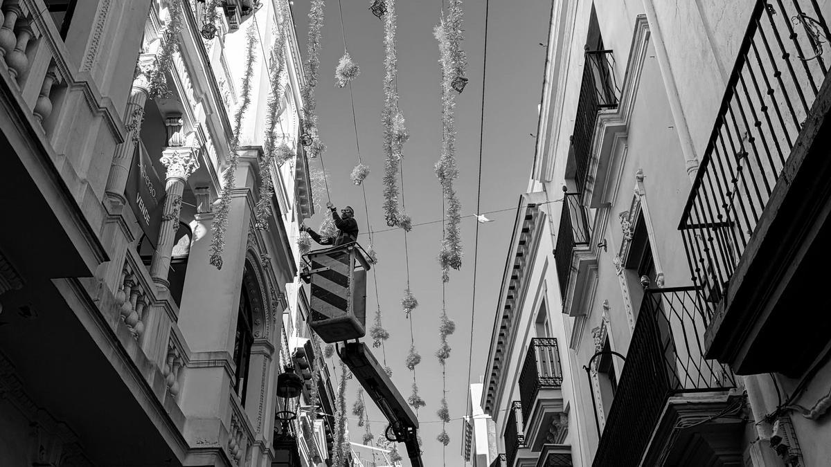 Decoración navideña en la calle Sierpes.