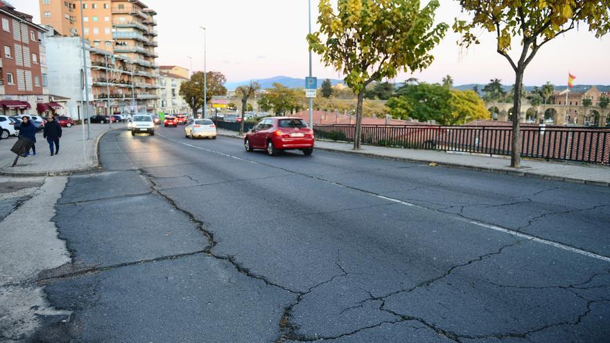 El plan de asfaltado llegará a 18 calles de Plasencia desde la próxima semana