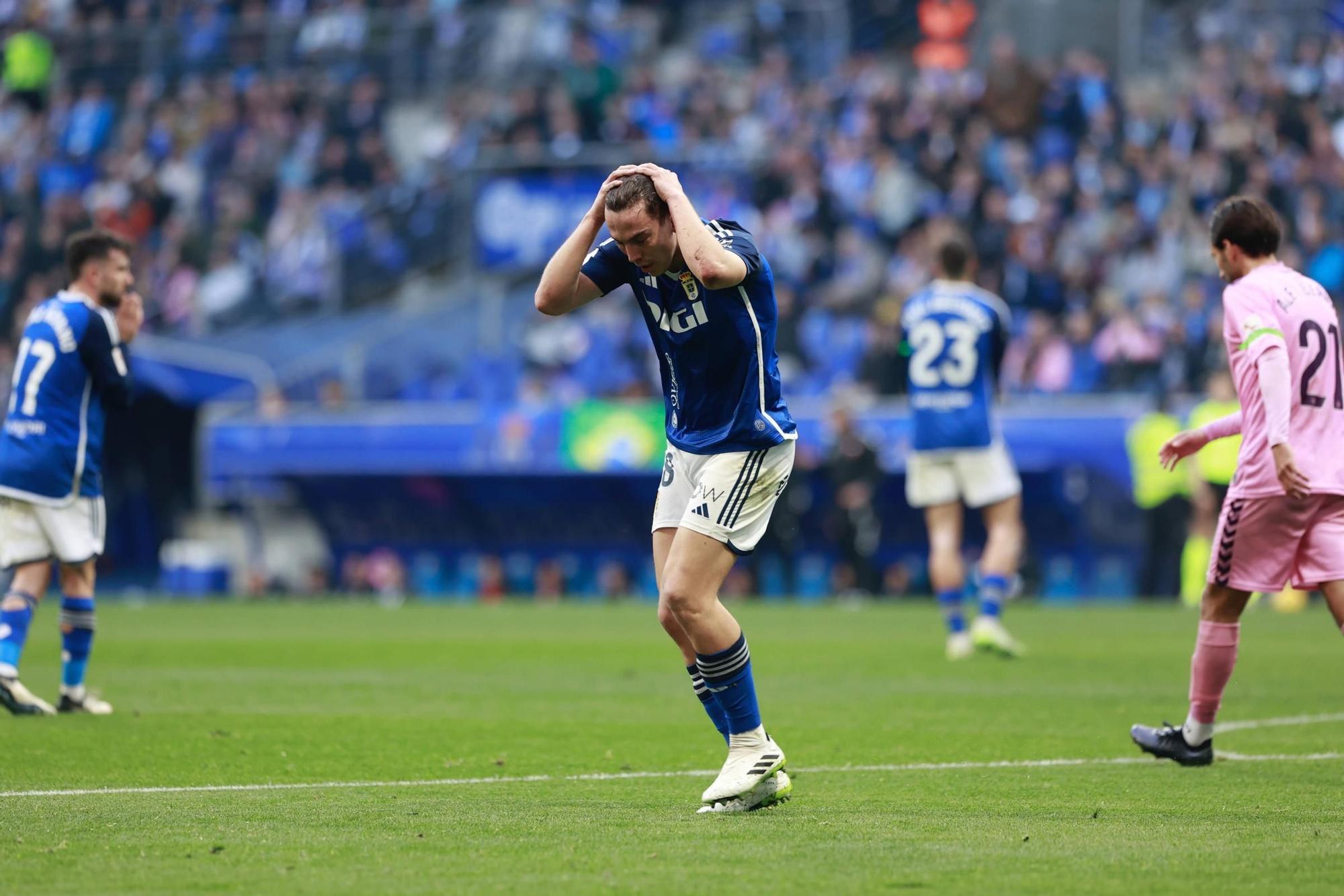 Así fue el partido entre el Real Oviedo y el Eldense