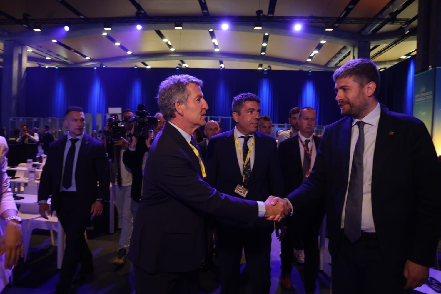 Todas las fotos de la segunda jornada del congreso del PP europeo en València