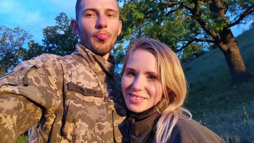 Las redes sociales se unen para ayudar a Andrew un soldado ucraniano que ha perdido los ojos y los brazos por un misil ruso