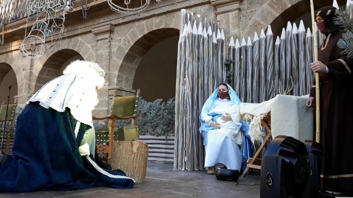 Los Reyes Magos reparten ilusión a los niños de Benavente y comarca. / E. P.
