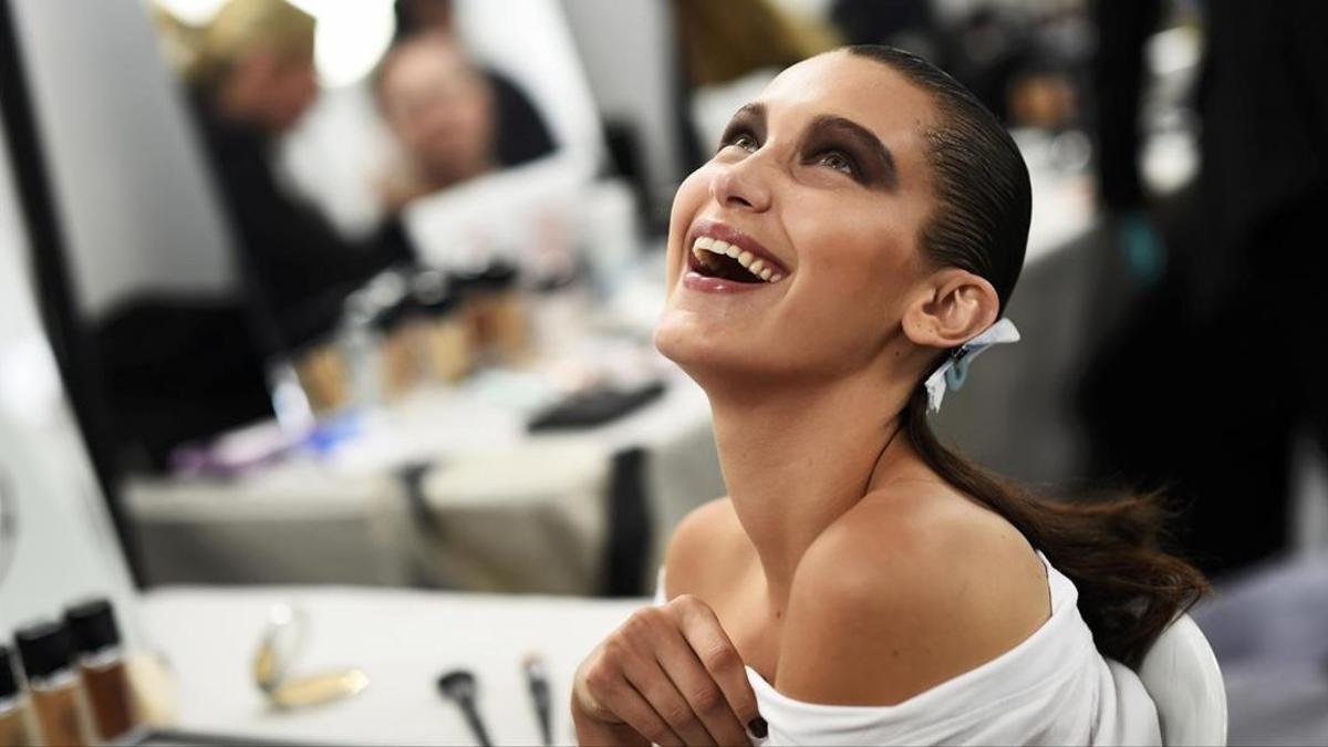 Bella Hadid, nuevo 'rostro' Dior