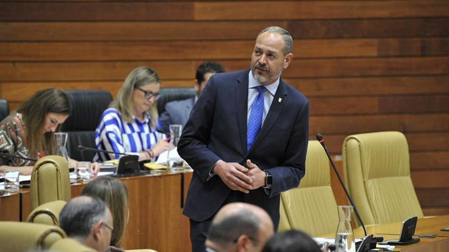 La Junta de Extremadura negocia con una nueva empresa la gestión de los Centros de Transporte tras meses de impagos
