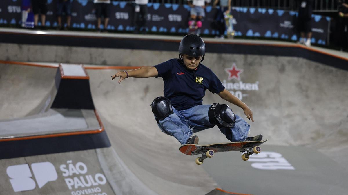 Julia Benedetti realiza un truco en la final del Mundial de Brasil.