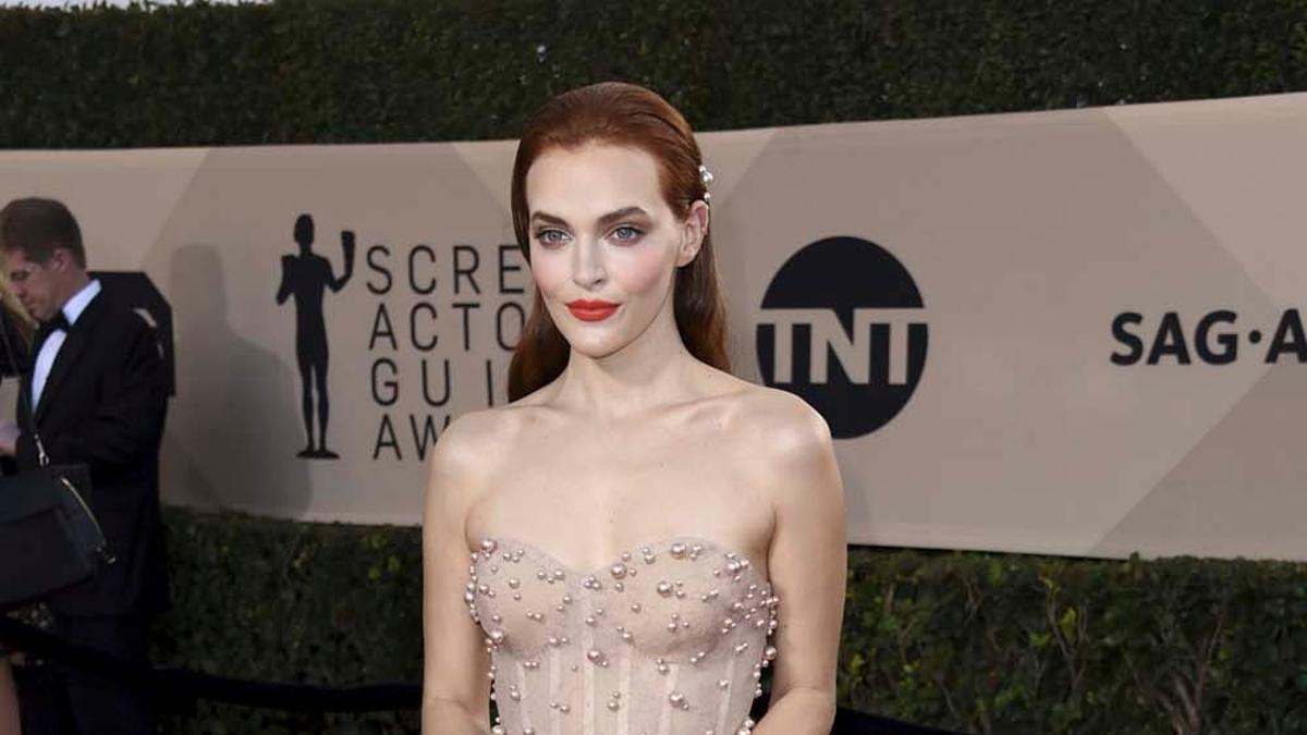 Madeline Brewer en los SAG Awards