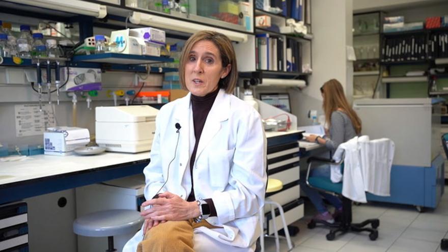 Isabel Sola, investigadora que busca una vacuna contra el coronavirus en el CNB-CSIC.