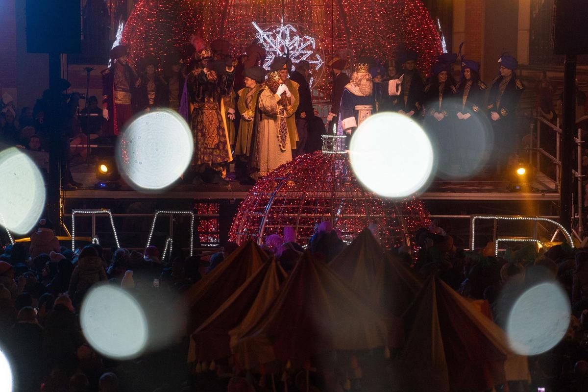 GALERÍA | Los Reyes Magos llenan de magia e ilusión las calles de Zamora