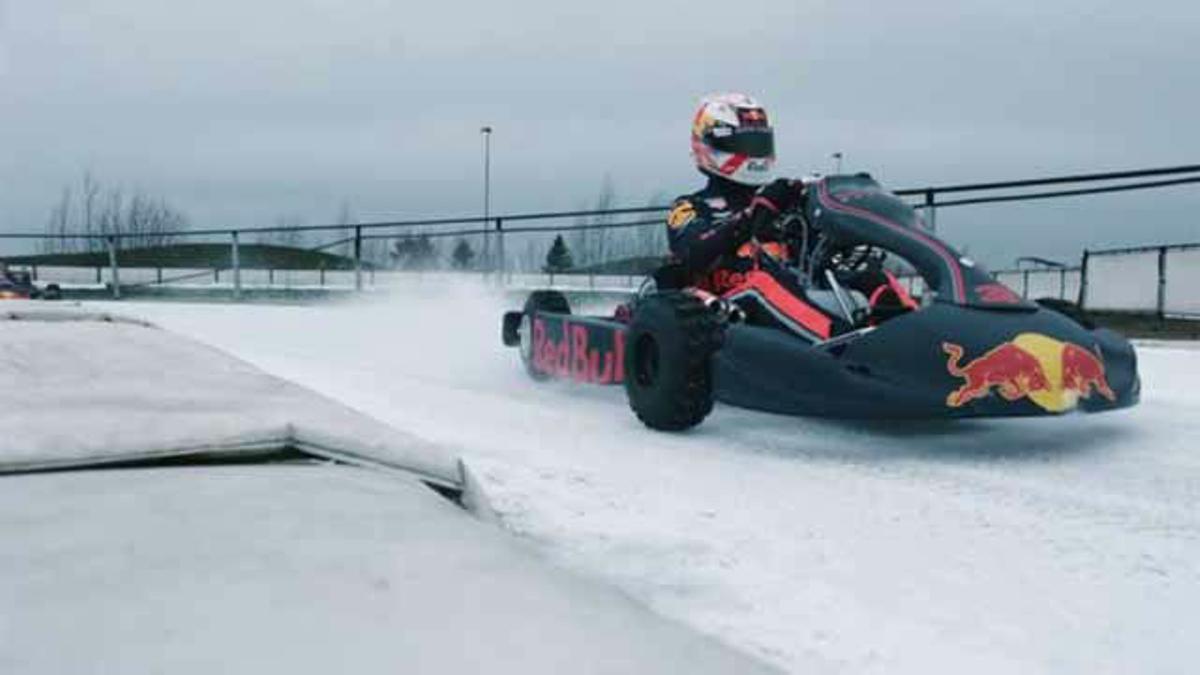 Verstappen y Gasly se divierten en los karts sobre hielo