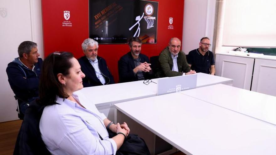 Un momento de la presentación en el Concello de Vilagarcía. |  // I. ABELLA