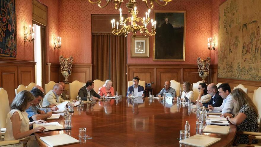 Dos años más para  el plan provincial de teleasistencia, que atiende a mil usuarios en Pontevedra