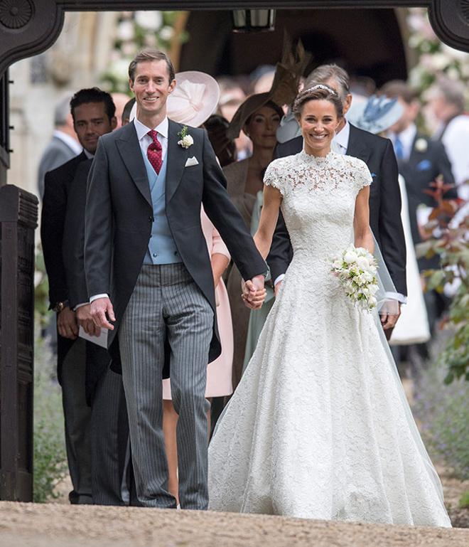 Boda de Pippa Middleton: los recién casados saliendo de la iglesia