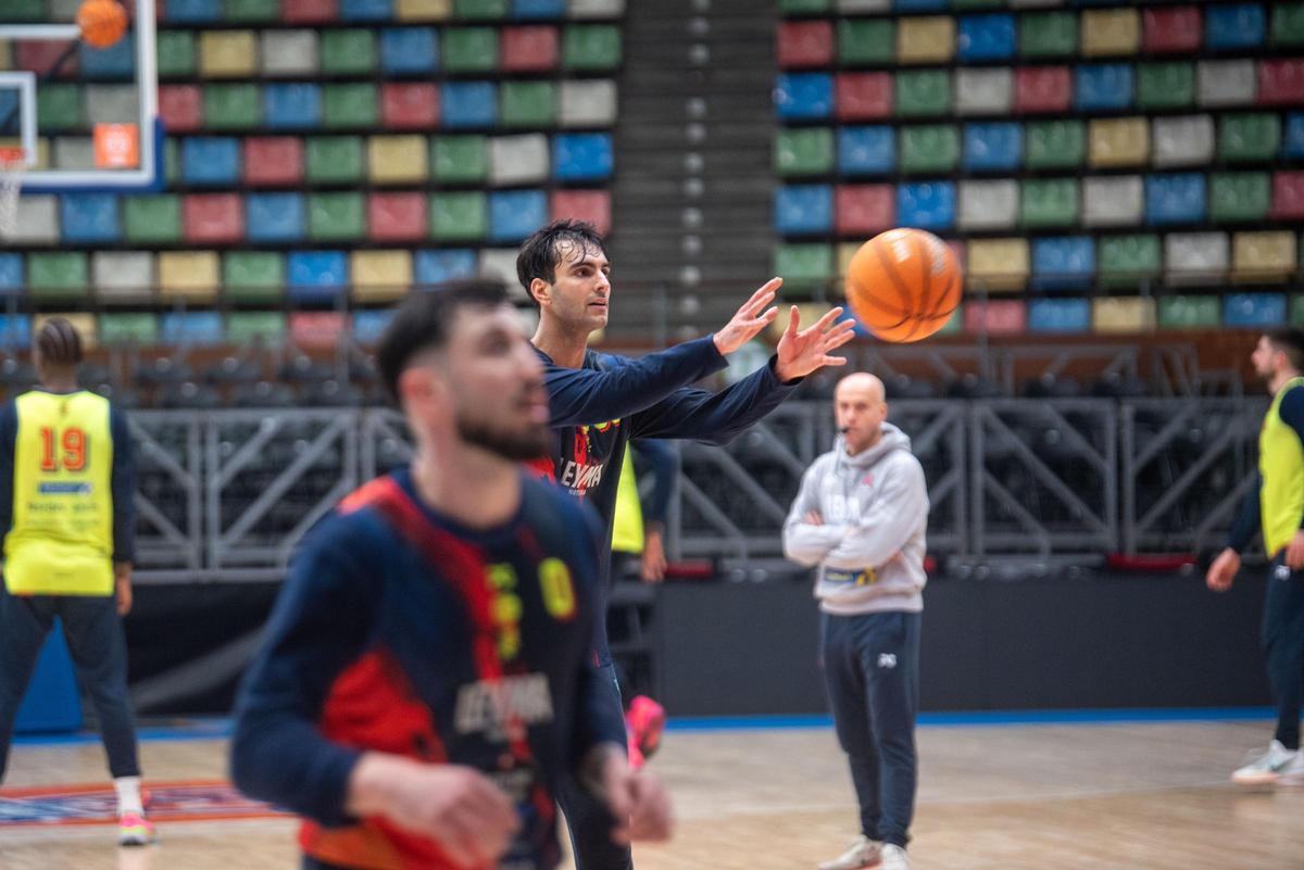 Entrenamiento de puertas abiertas del Leyma en el Coliseum