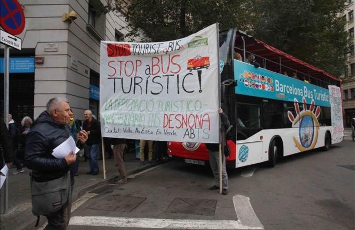 undefined36420552 barcelona 26 11 2016  barcelona   acci  clandestina dels bar161126125500