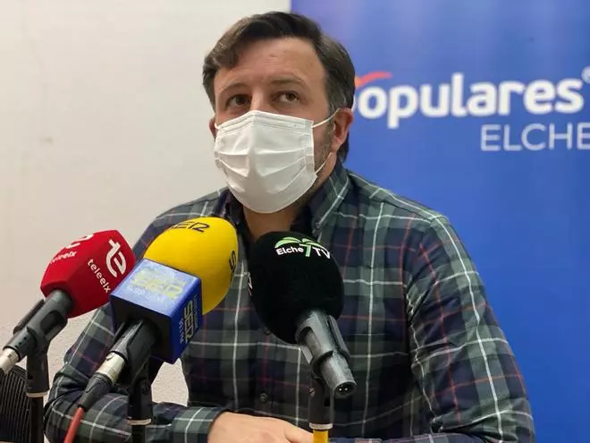 El PP presenta 74 alegaciones al presupuesto municipal que tacha de "irreal y propagandístico"