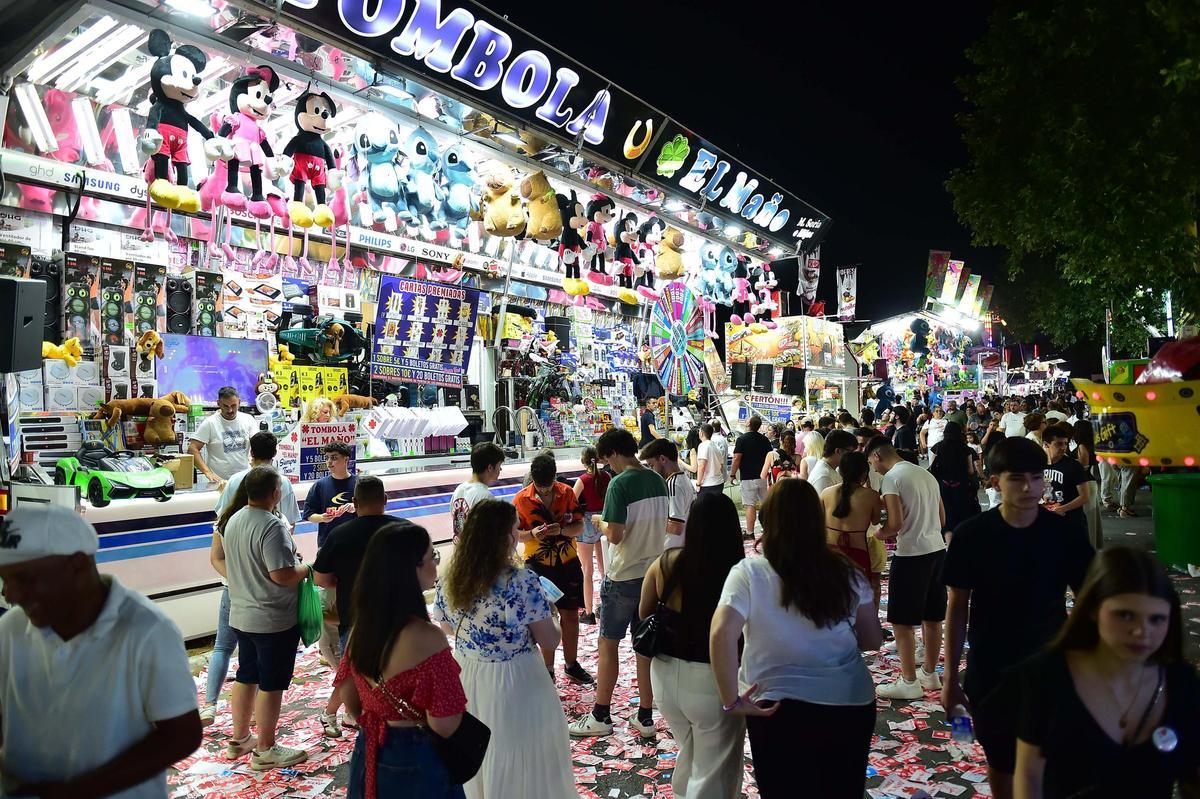 Fotogalería | Las imágenes de las cañas del sábado y el recinto ferial de Plasencia Fotogalería | Las imágenes de las cañas del sábado y el recinto ferial de Plasencia