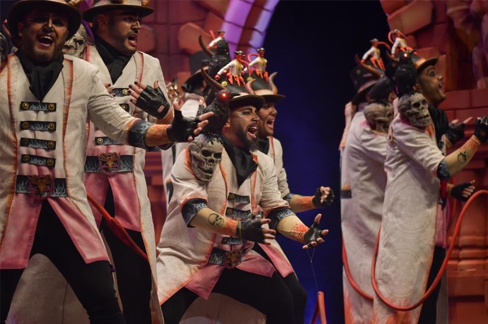 Primera sesión del concurso de murgas del Carnaval de Badajoz