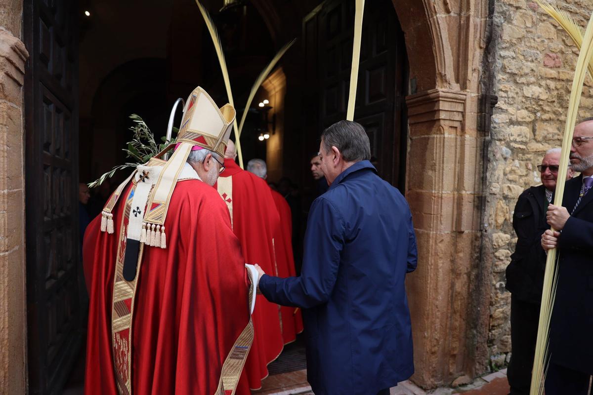 EN IMÁGENES: Bendición de Ramos en la Catedral de Oviedo