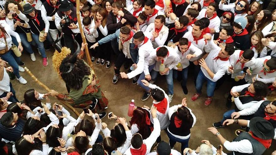 Teufels-Fest Sant Antoni auf Mallorca: Erfolgreiches Marketing für das Überleben einer Tradition