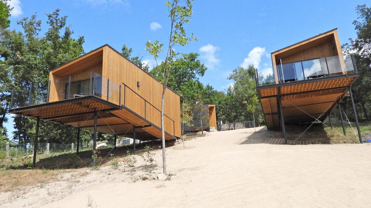 Las cabañas ubicadas en Cachamuiña, conocidas como "miradores" en el concello ourensano de Pereiro de Aguiar.