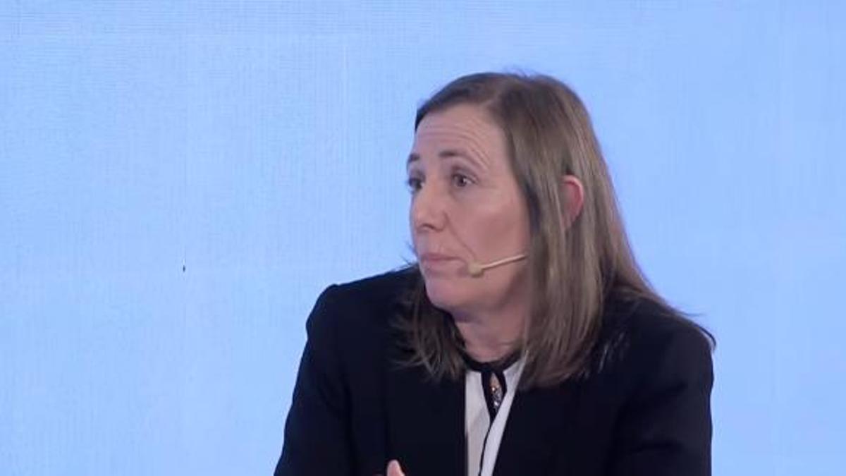 Adelaida Portela: "Tanto directivos como empleados necesitamos tener la seguridad de conocer la herramienta (IA)"