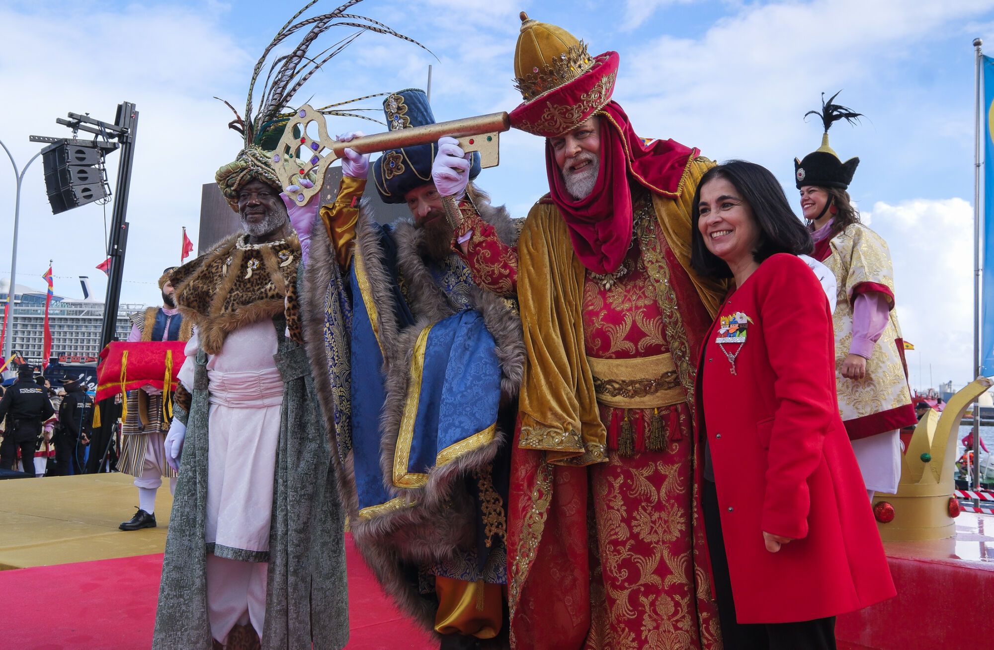 Llegada de los Reyes Magos, en la Base Naval 