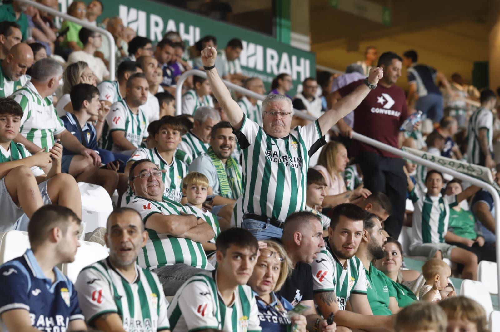 Córdoba CF-Racing de Santander | Las imágenes de la afición en El Arcángel
