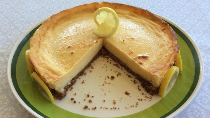 La receta de tarta de limón para principiantes que triunfa en redes