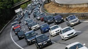 300.000 vehicles tornen a l’àrea metropolitana de Barcelona el diumenge amb més trànsit de l’estiu