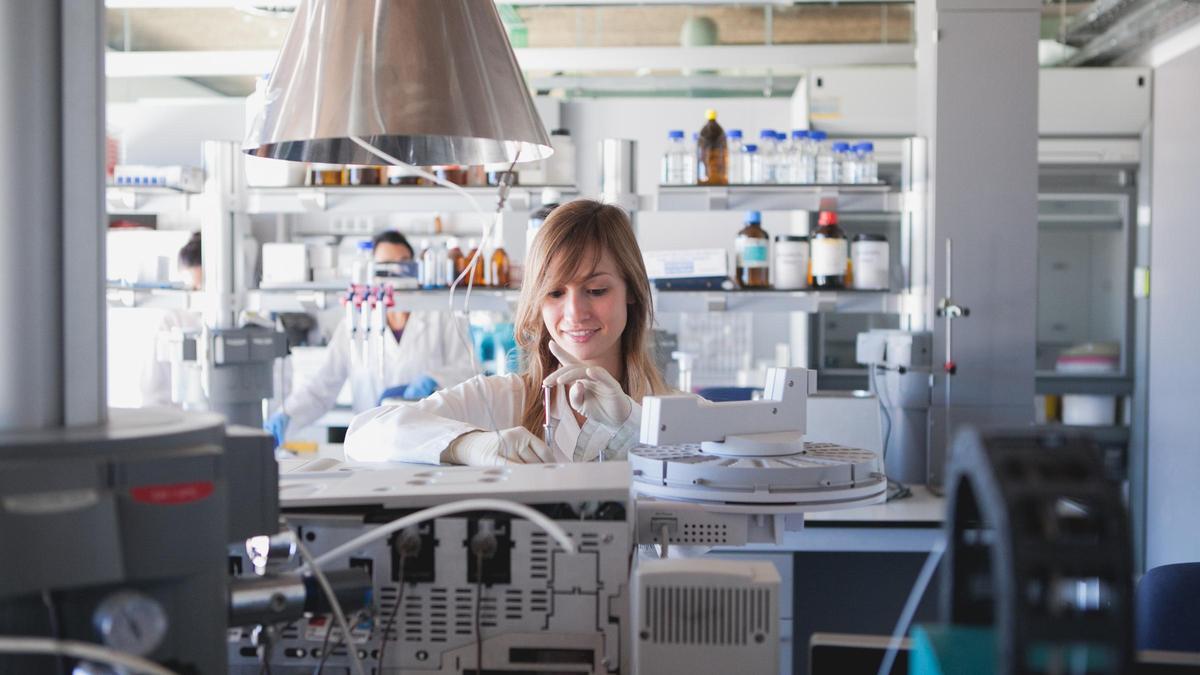 Química+Ingeniería Química es una de las dobles titulaciones que se pueden cursar en la UV.