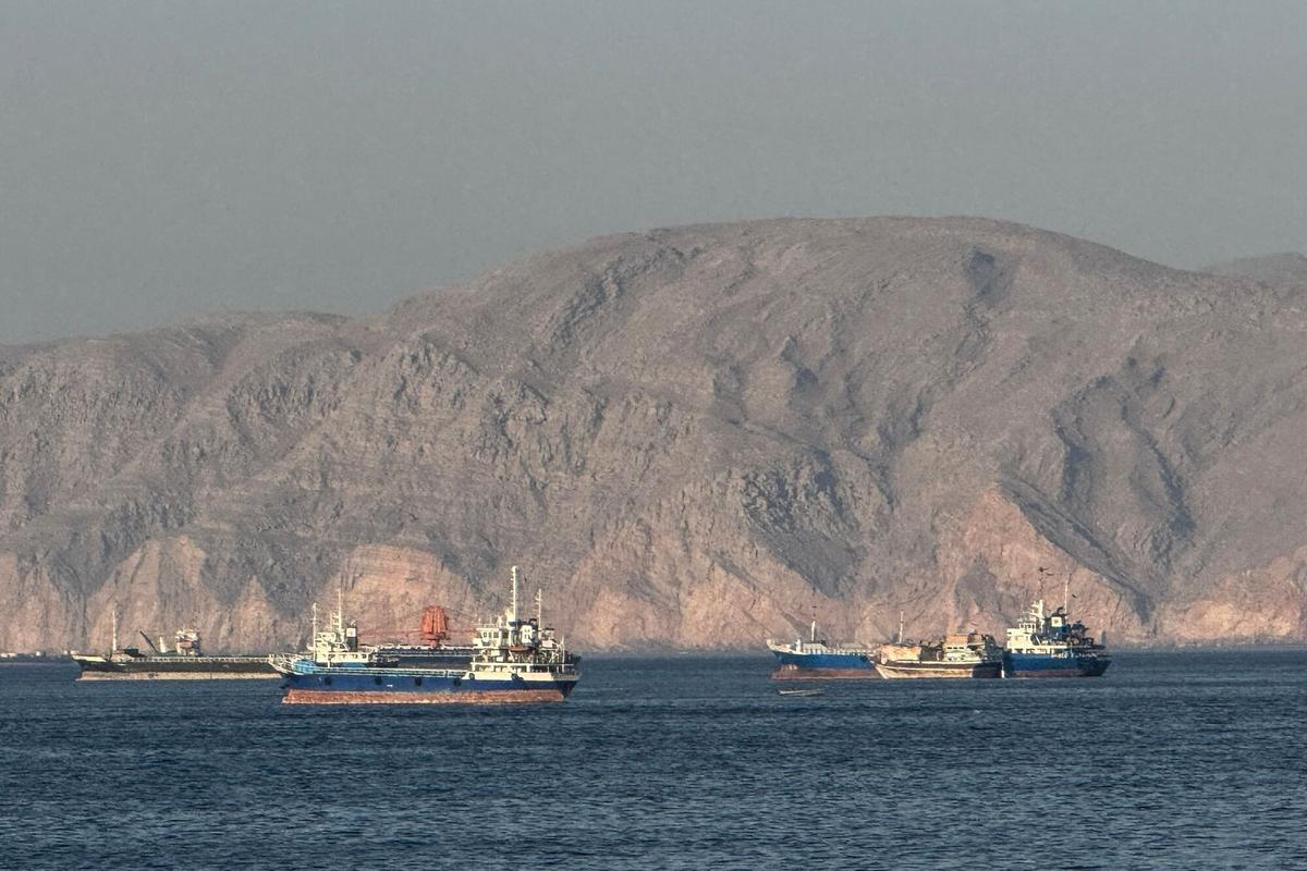 L’Iran i Oman ultimen un nou estatus per a l’estret d’Ormuz que donaria el control del trànsit a Teheran