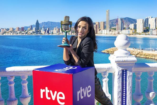 Chanel Terrero, en Benidorm, celebra su triunfo en el Benidorm Fest