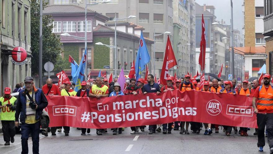 La marcha de los pensionistas, a su paso por Mieres