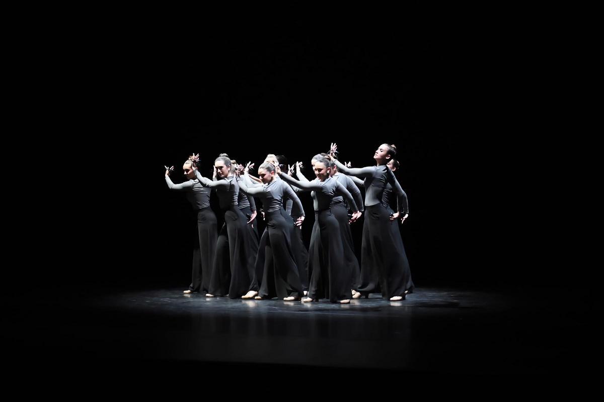 La edición se abrirá el 6 de marzo, a las 20:00 horas, con la actuación del C-DANSA. Conservatori Professional de Dansa de València, que combina danza española, clásica y contemporánea.