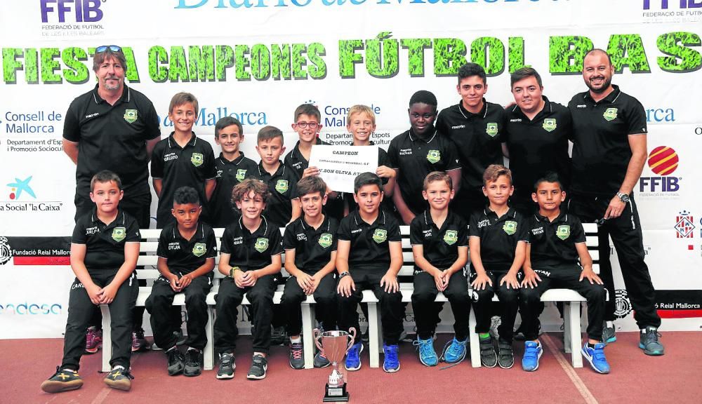 Campeón: Juventud Son Oliva. Benjamín Segunda Liga F