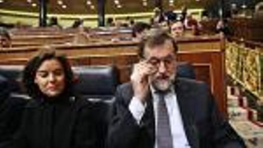 Sáenz de Santamaría i Rajoy, al Congrés, en una imatge d&#039;arxiu.