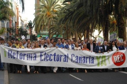 MANIFESTACION REFORMA ELECTORAL CANARIA