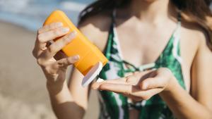 Descubre la crema solar en la que más confían los consumidores