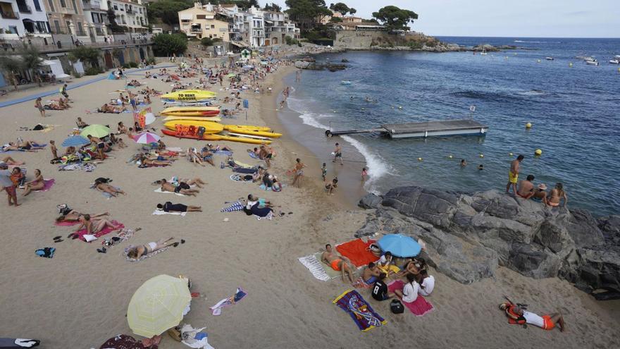 El turisme recupera l’ocupació més ràpid que els clients en plena sisena onada