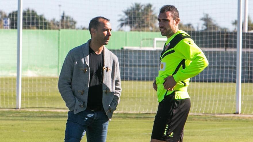 Gonzalo Verdú, en el anexo al Martínez Valero, junto a Jorge Cordero